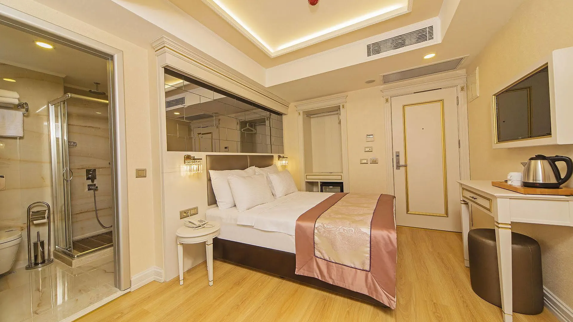 Grand Naki Hotel Istanbul